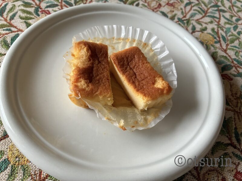 札幌農学校　酪農ベイクドチーズケーキ　1個　断面